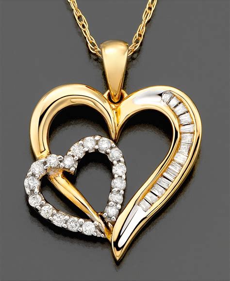 Macy's Diamond Heart Pendant Necklace In 14K Gold (1/5 Ct. T.W.) in Metallic - Lyst