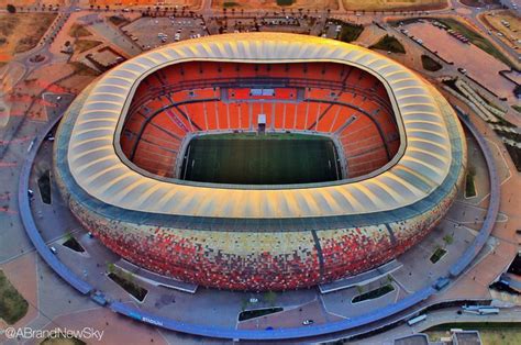 FNB Stadium (Soccer City) en 2024 | Estadio de futbol, Estadios ...