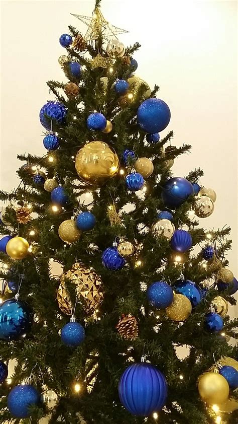 30+ Blue And Gold Christmas Tree Decorations - DECOOMO