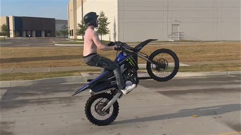 Learning Stand Up Wheelies! - YouTube