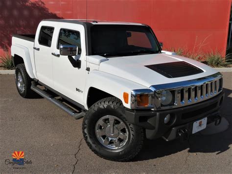 2009 Hummer H3t Vehicle