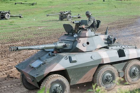 Brazilian EE-9 Cascavel Armored Car | Armored vehicles, Military vehicles, Military