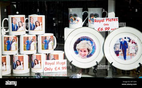 Windsor, UK. Shops displaying merchandise of the Royal family including ...