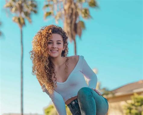 Sofie Dossi | Instagram Live Stream | 12 March 2020 | IG LIVE's TV