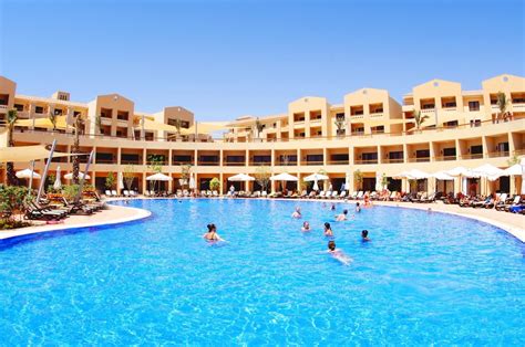 Hotel Coral Sea Aqua Club, Egypt Sharm El Sheikh - 14 500 Kč Invia