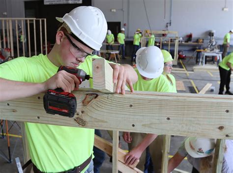 NIACC hosts Design-Build Competition - NIACC Minute