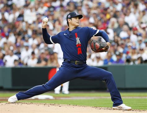 Shohei Ohtani becomes 1st player to hit, pitch in MLB All-Star Game