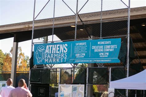 PHOTOS: Athens Farmers Market celebrates with inaugural holiday market | Multimedia ...