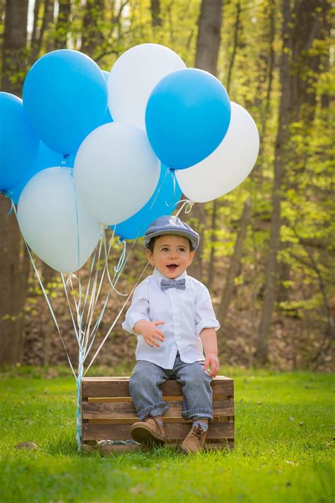 One year photos | Birthday photoshoot, 2nd birthday photos, Toddler photoshoot