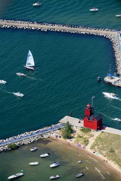 58 photos of Lake Michigan's breathtaking beaches from above | Michigan beaches, Lake michigan ...