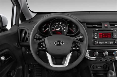 2013 Kia Rio: 47 Interior Photos | U.S. News