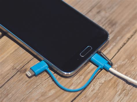 2-in-1 iOS & Android Extra-Long Charging Cable | StackSocial