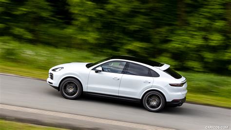 2020 Porsche Cayenne Coupé (Color: Carrara White Metallic) | Side