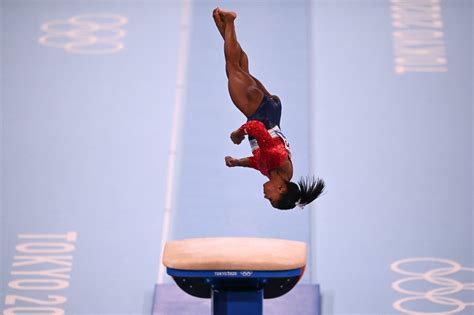 Simone Biles Vault - Tra7apww1l5pmm _ Simone keeps her routines secret ...