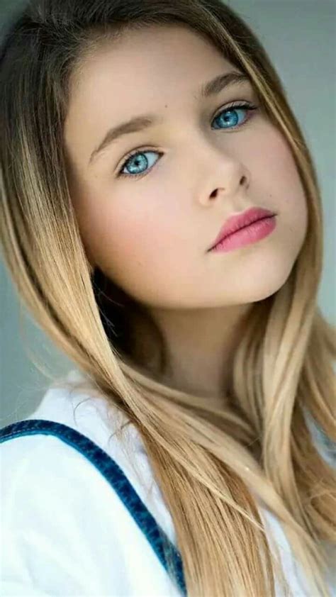 Pin by Varia on Young Fashion Models | Most beautiful eyes, Beautiful ...