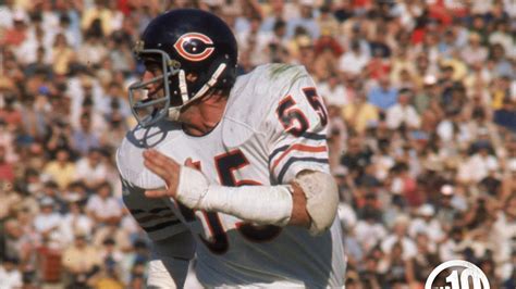 Top 10: Linebackers in Bears history