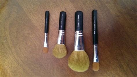 Bare Minerals Brushes Set: Small Concealer, Max Coverage Concealer ...