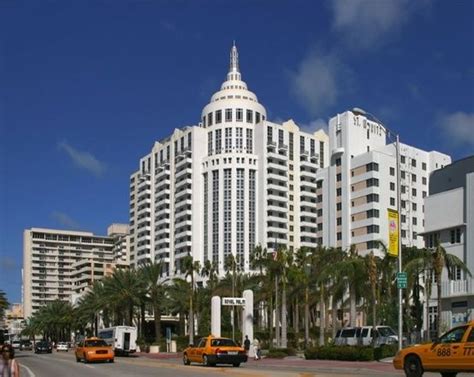 Collins Avenue Miami | South beach hotels, Collins avenue miami, South beach miami