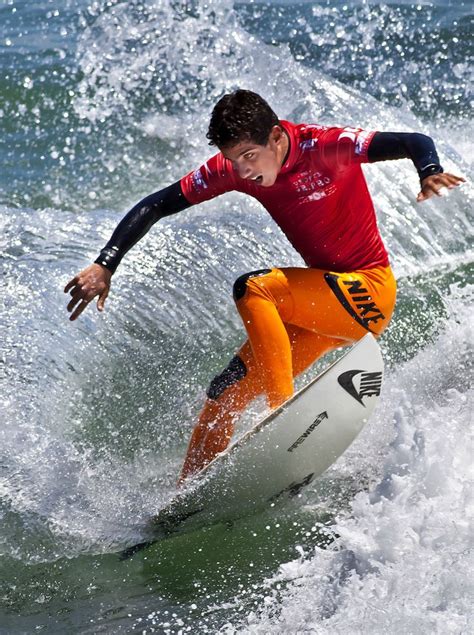 Filipe Toledo... | Water surfing, Surfing, Surfer dude