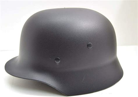 Military surplus Repro German Army WW2 Plastic Helmet - M40 M42 Black ...