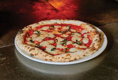 Piero’s PizzaVino Among Neapolitan Pizza Makers in the Coachella Valley