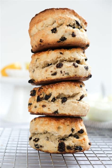 Best British Currant Scones - International Desserts Blog