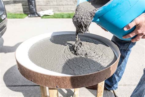 Easy DIY Outdoor Concrete Table ~ The Lived-In Look