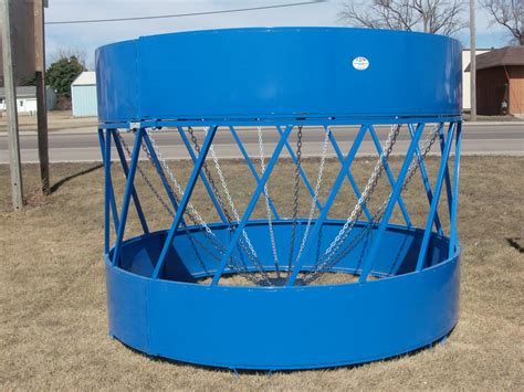 Round Bale Feeder with Foot and Hay Saver Insert - Te Slaa Manufacturing