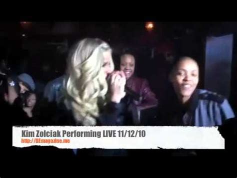 >Kim Zolciak Performs "Don’t Be Tardy For The Party" At Club Life ...