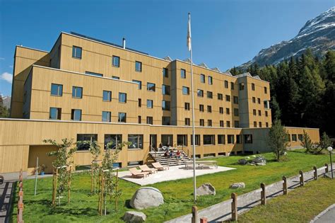 St. Moritz | Swiss Youth Hostels | Around 50 locations in Switzerland