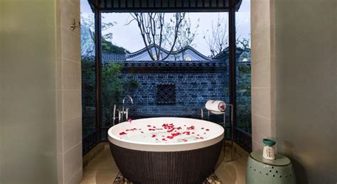 Banyan Tree Yangshuo Hotel in Yangshuo - See 2023 Prices