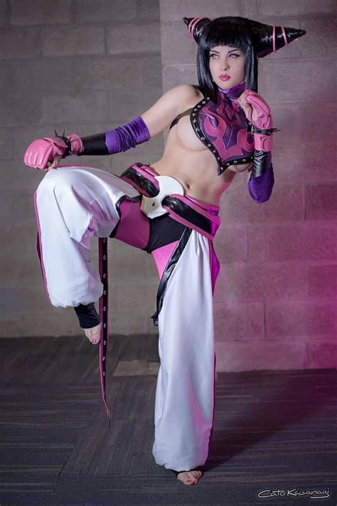 Anime Feet: Cosplay-o-ween: Juri (Street Fighter)