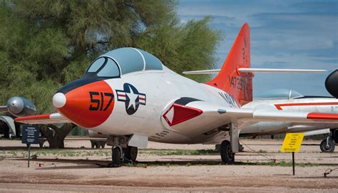 Grumman F9F-8T - Pima Air & Space