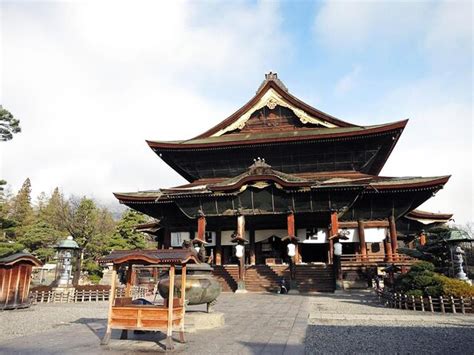 Billets et Tours - Temple Zenkoji, Nagano - Viator