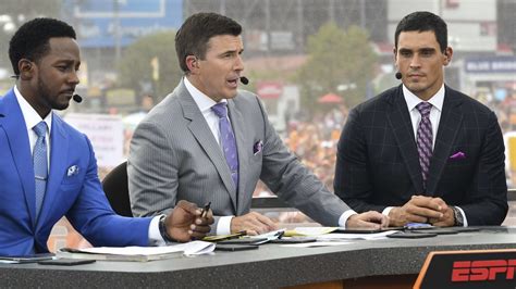 ESPN College GameDay Crew Picks and Predictions for Week 8 With Guest ...