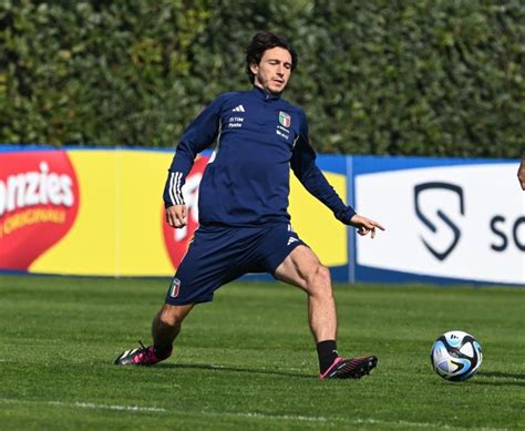 Inter Milan star Matteo Darmian unveils 125th anniversary kit