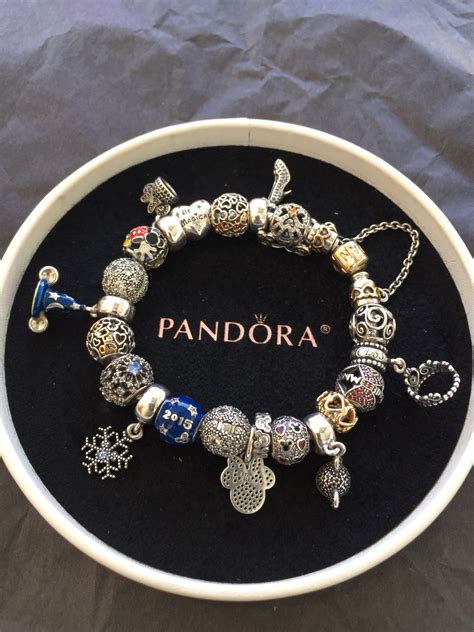 My Disney pandora bracelet. Need to buy the Disney exclusive bracelet. | Pandora bracelet ...