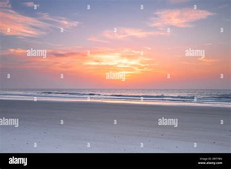 sunrise over atlantic ocean Stock Photo - Alamy