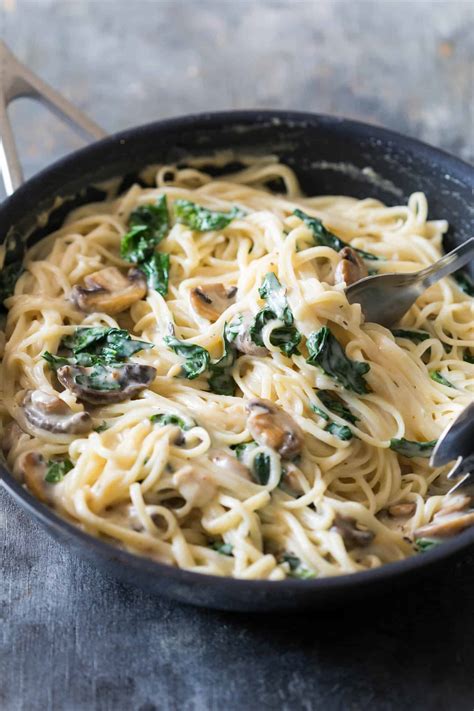 Creamy Lemon Mushroom Kale Linguine Pasta - My Food Story