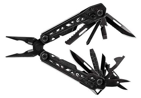 Gerber Truss 17-In-1 Multitool with Multi-Position Sheath | Gadgetsin