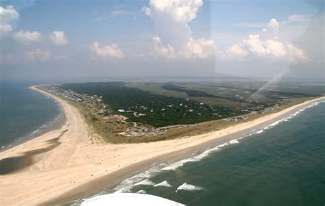 Air tour of Cape Fear beach towns - an album on Flickr