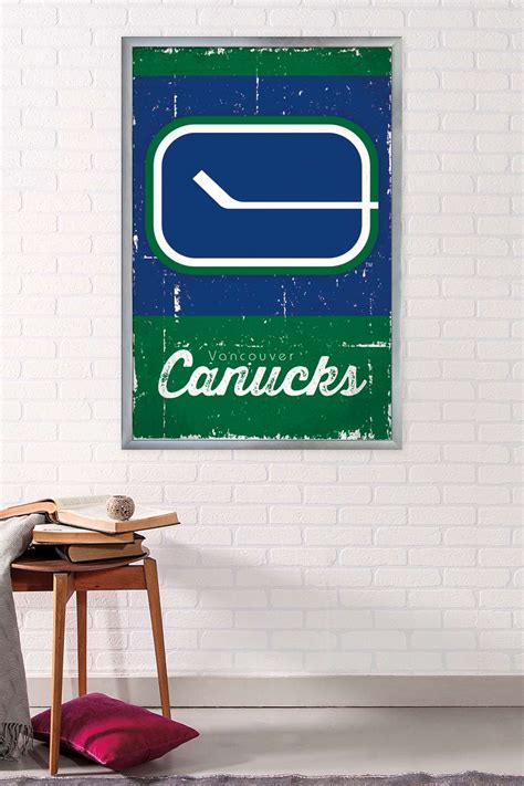 NHL Vancouver Canucks - Retro Logo | eBay