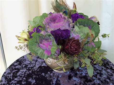 kale centerpiece | Floral arrangements, Flower arrangements, Wedding ...