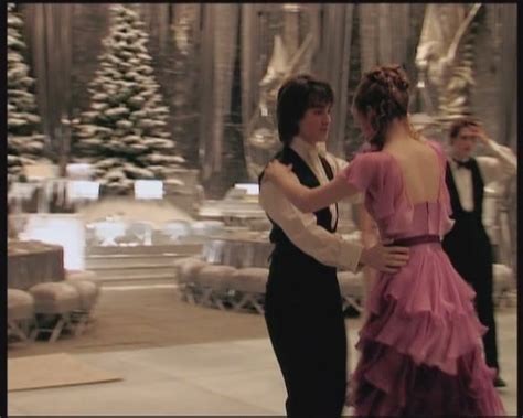 Preparing for the Yule Ball - Harry Potter Image (17306287) - Fanpop