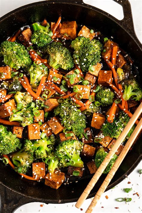 Tofu and Veggie Stir Fry With Sweet Ginger Sauce | Jessica in the Kitchen