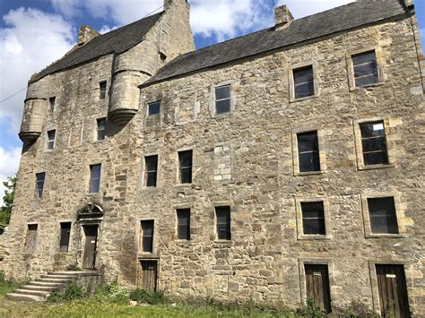 Scotland. Midhope Castle (aka Lallybroch). 9 June 2019. : r/Outlander