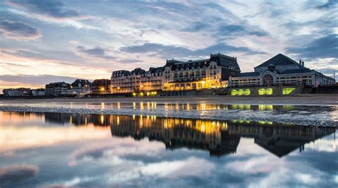 Visit Cabourg: 2021 Travel Guide for Cabourg, Normandy | Expedia