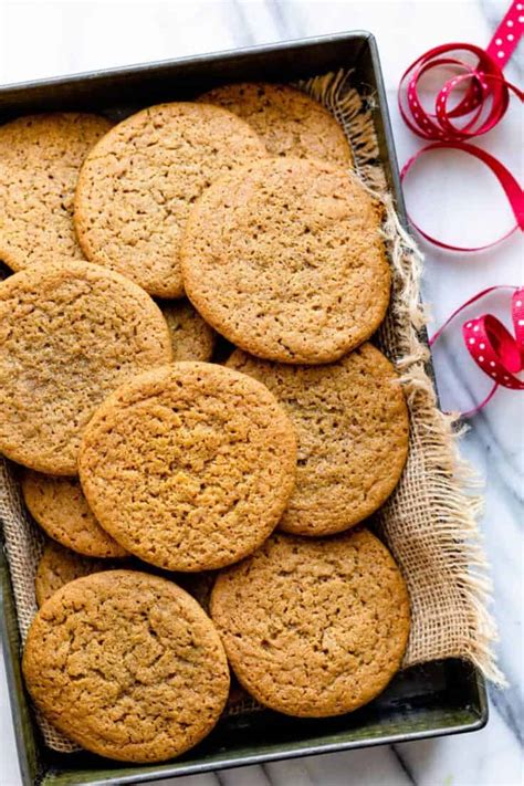 Cardamom Cookies {Chewy Spiced Cookies} - Feel Good Foodie