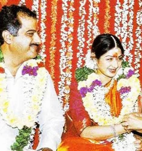 Actress Sridevi And Boney Kapoor Wedding Photos