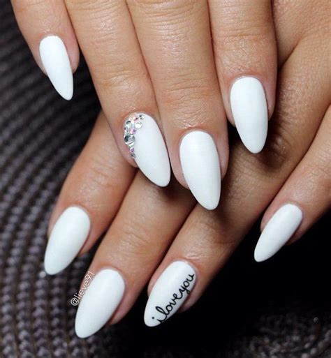 37 Beautiful Oval Nail Art Ideas - EcstasyCoffee Oval Nail Art, Oval ...